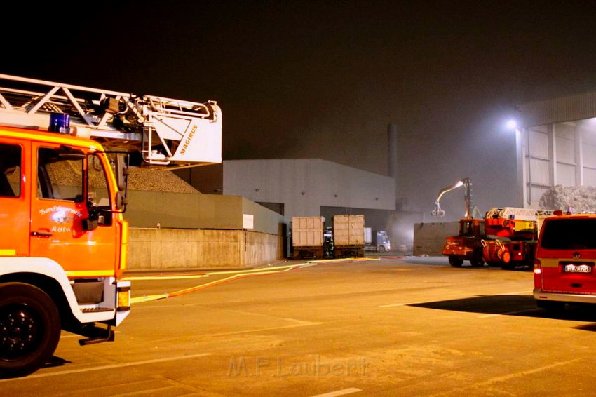 Feuer 3 GVG Koeln Niehl Geestemuenderstr P032.jpg